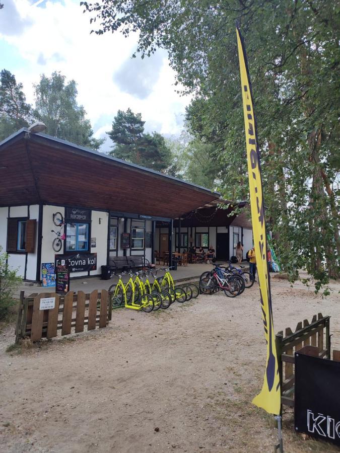 Hotel Kemp u jezera Doksy  Exteriér fotografie